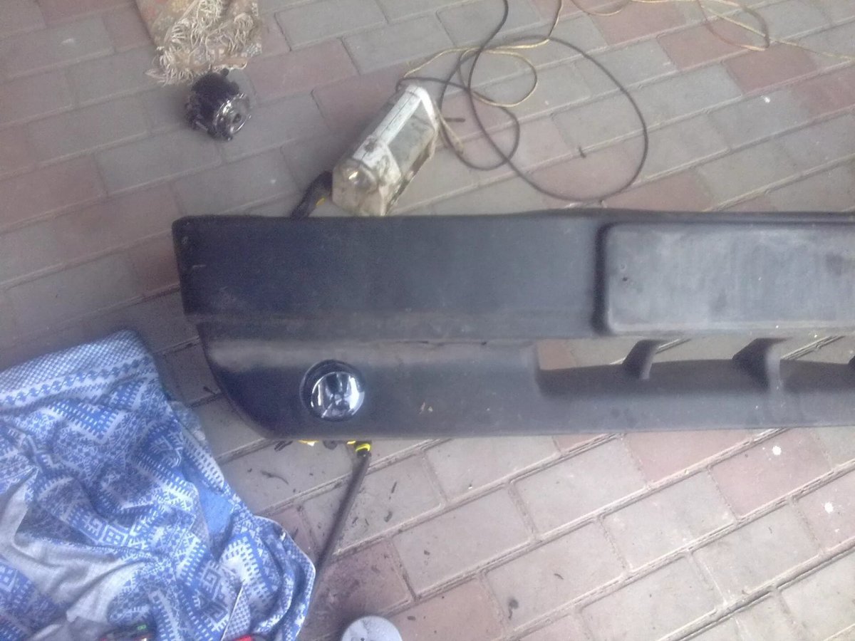 Бампер ВАЗ 2109 под ПТФ