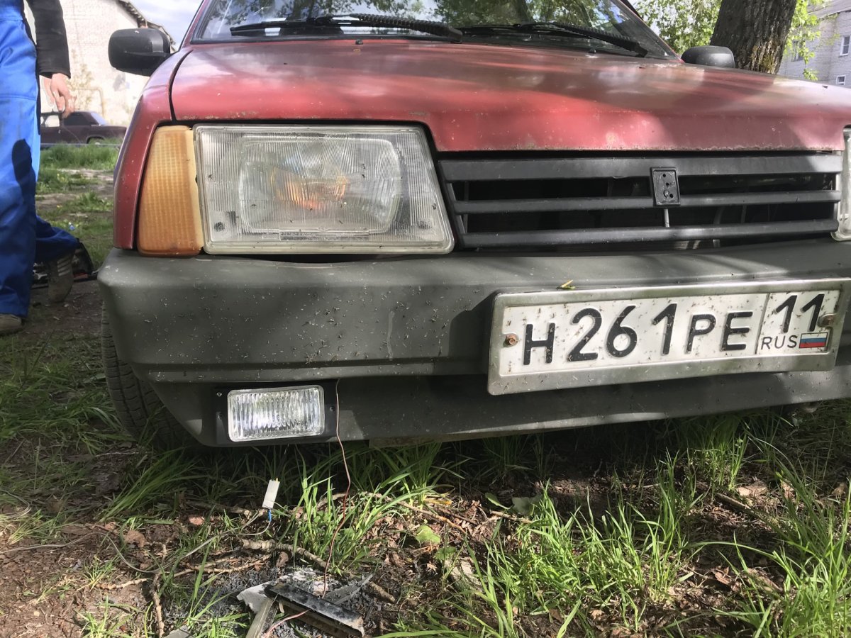 Противотуманки в бампер ВАЗ 2109