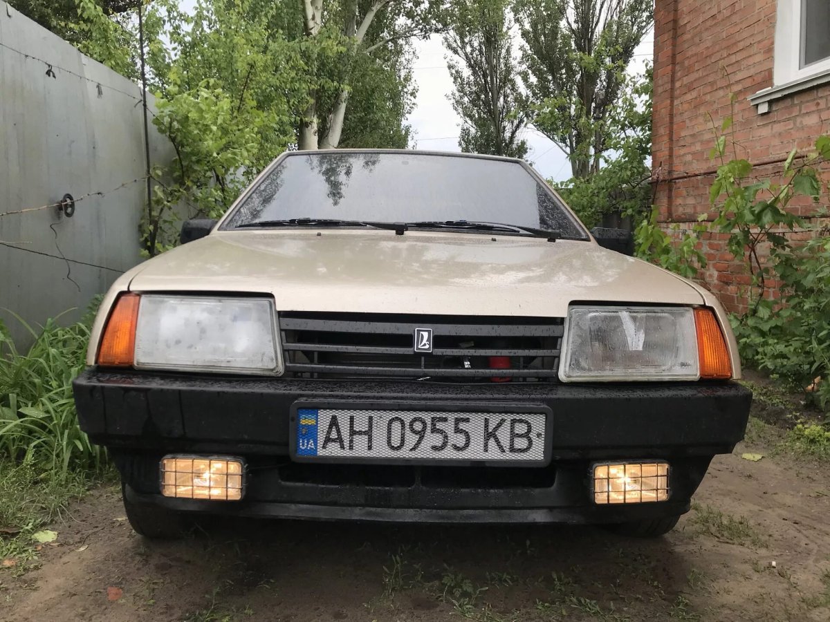 Штатные туманки ВАЗ 2109