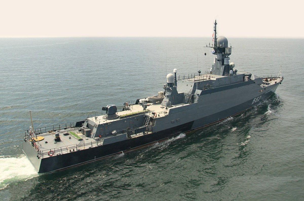 Корабль зеленый дол