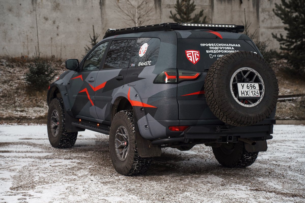 STC Mitsubishi Pajero Sport 2008-2015