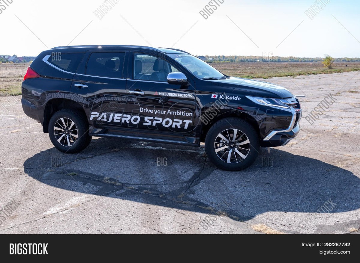 Мицубиси Паджеро спорт 2018 офф роуд