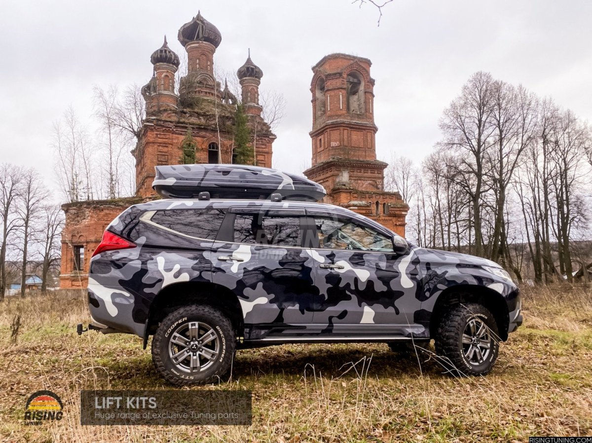 Люк Pajero Sport 3