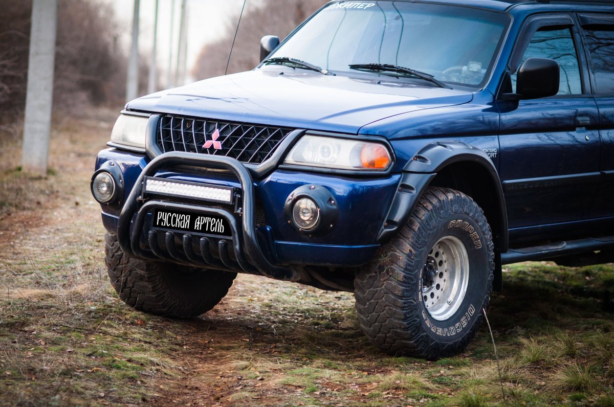 Mitsubishi Pajero Sport 1998