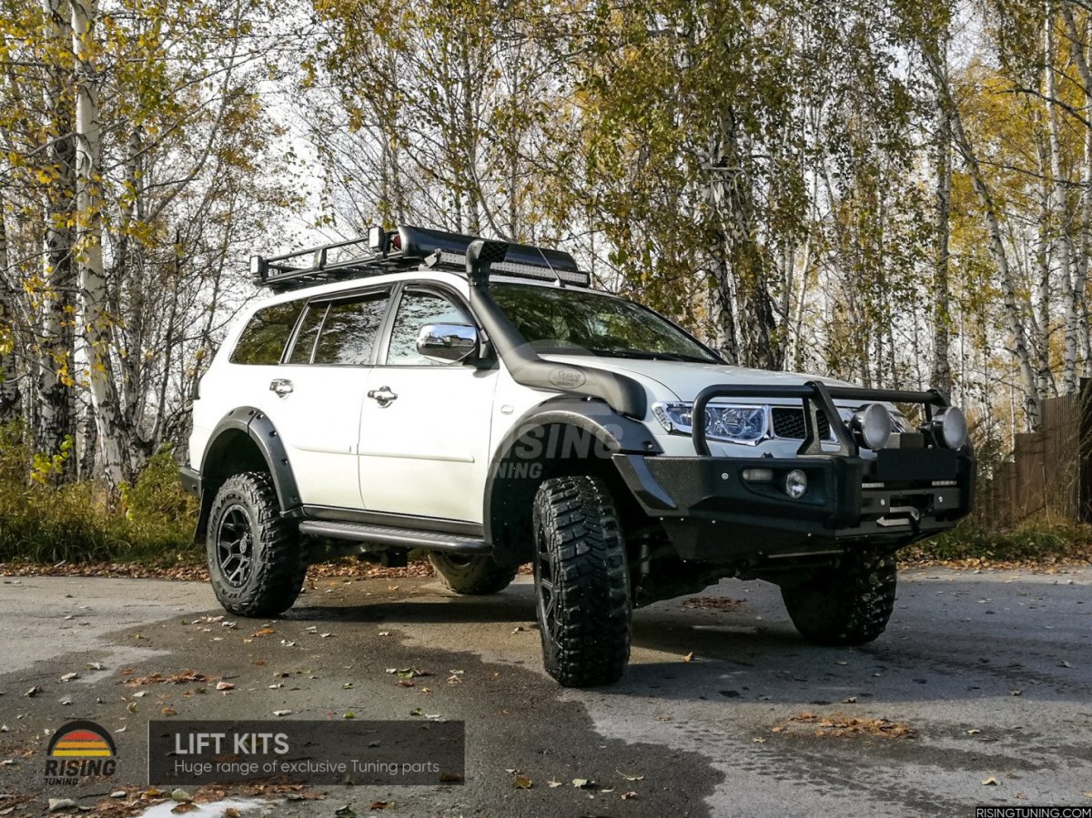 Mitsubishi Pajero Sport 3 off Road Tuning