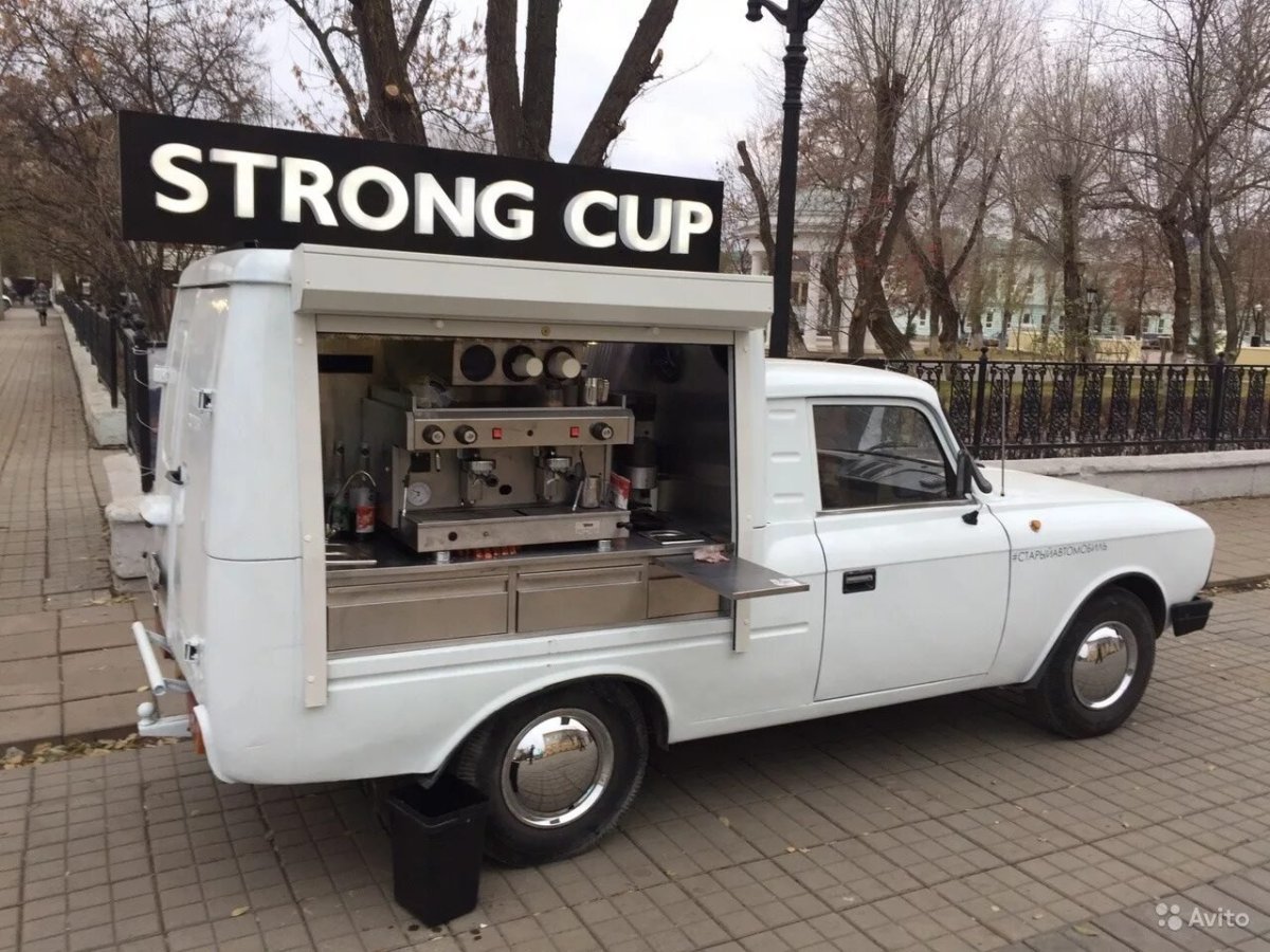 ИЖ 2715 автолавка