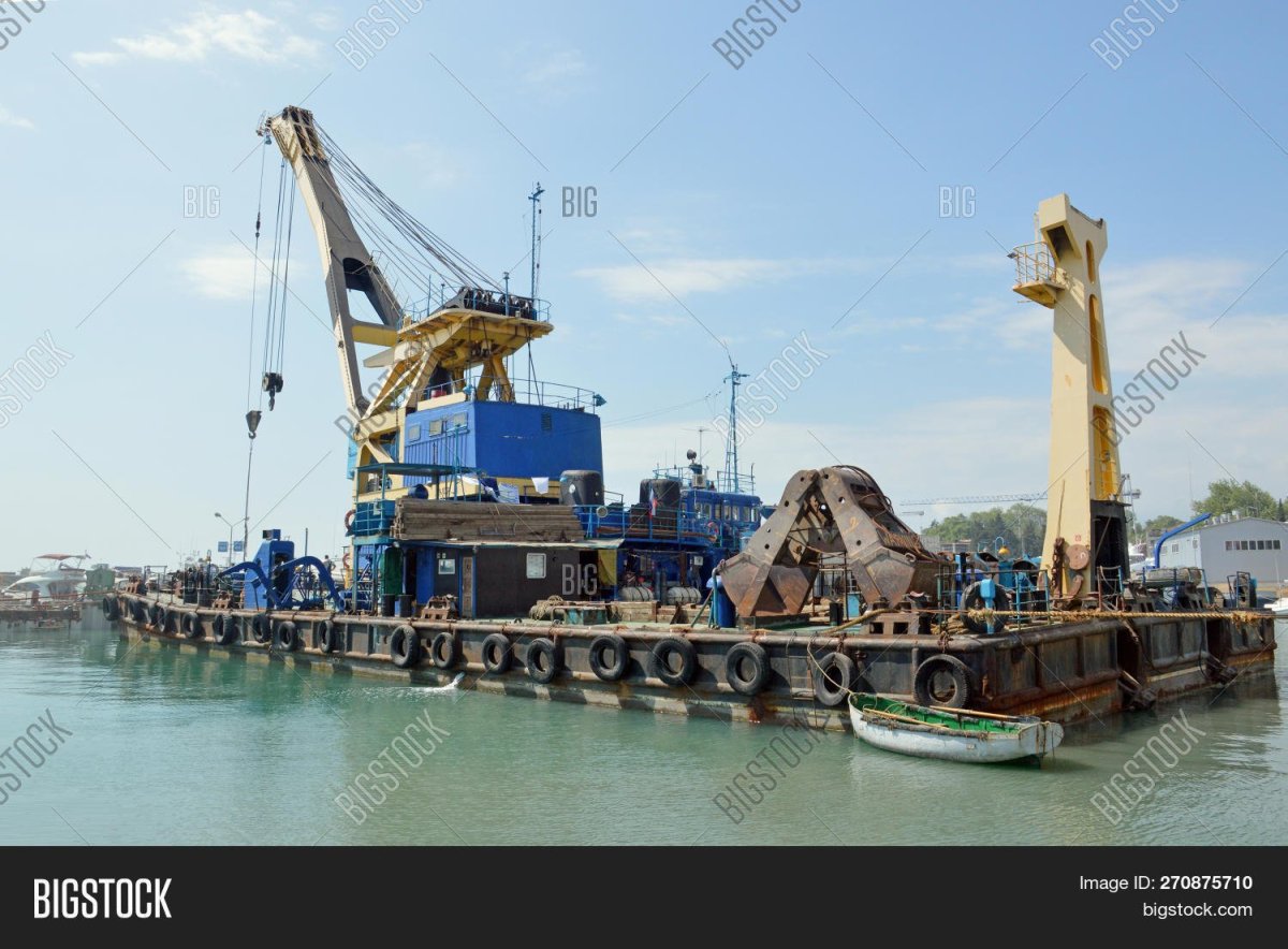 Плавкран Александр Зиновьев