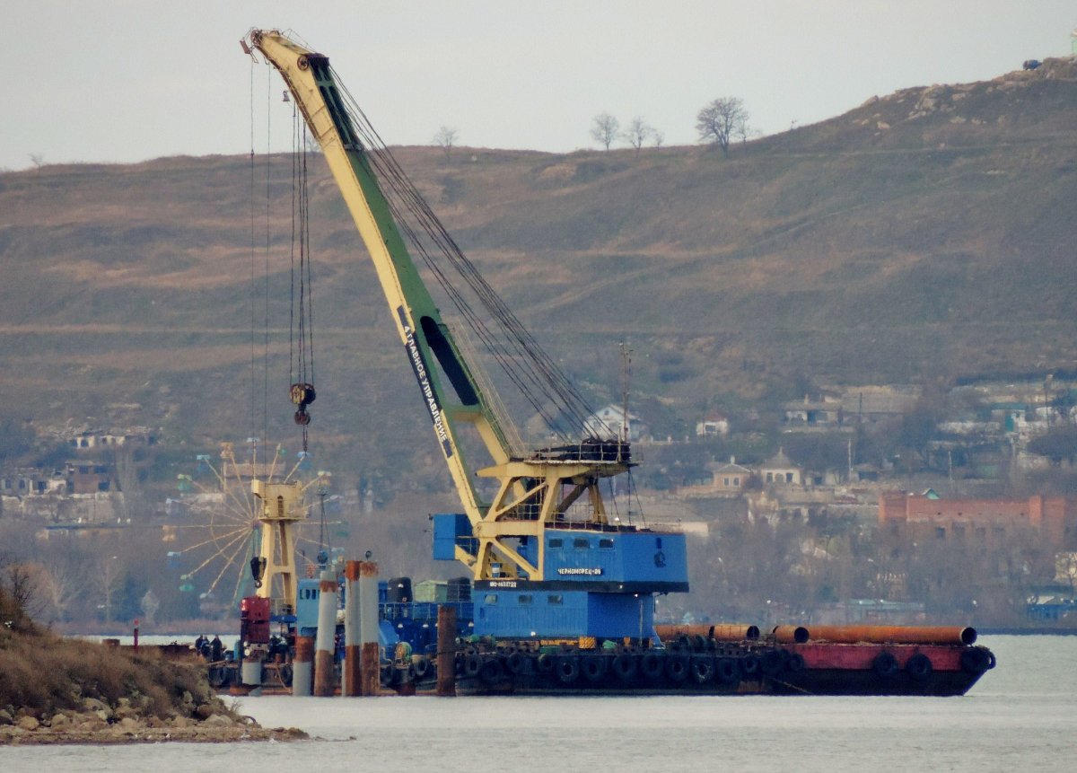 Плавкран Черноморец 34