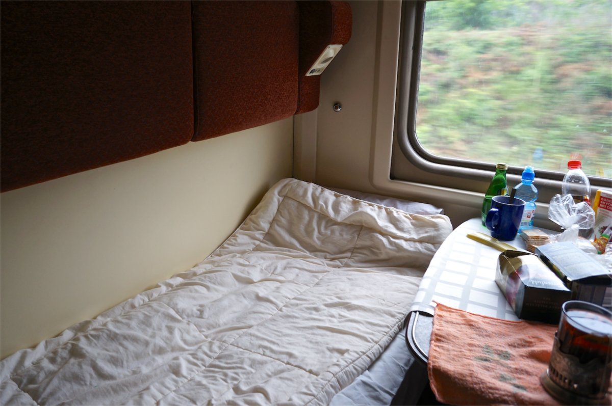 Поезд 033м/034м Москва — Владикавказ