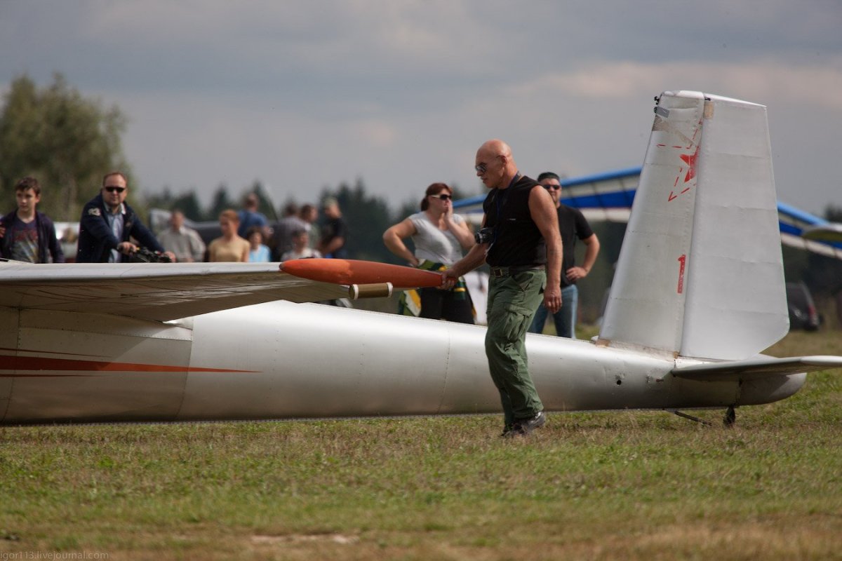 Фото разбившегося планера янтарь или другого