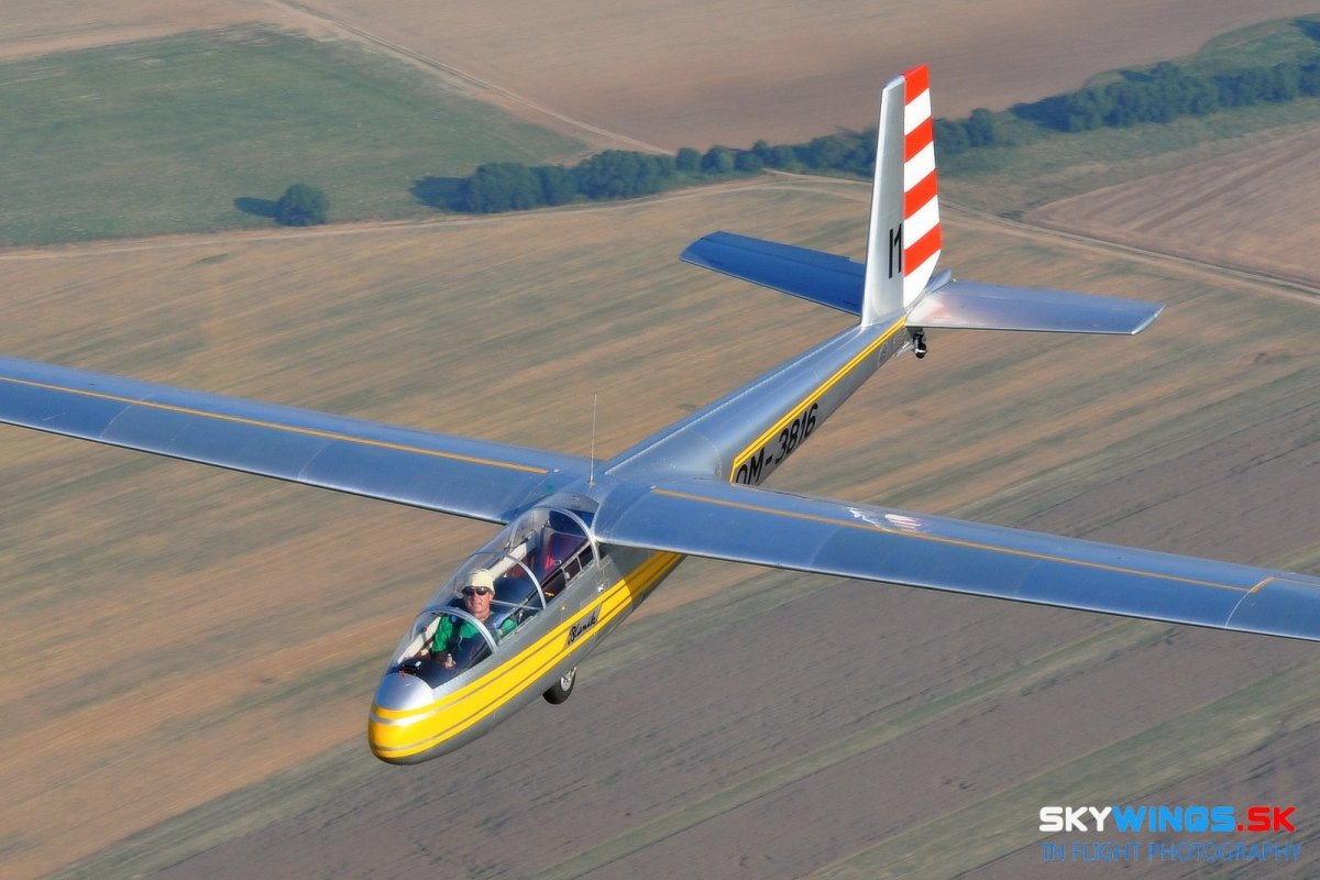 Лак 12 планер