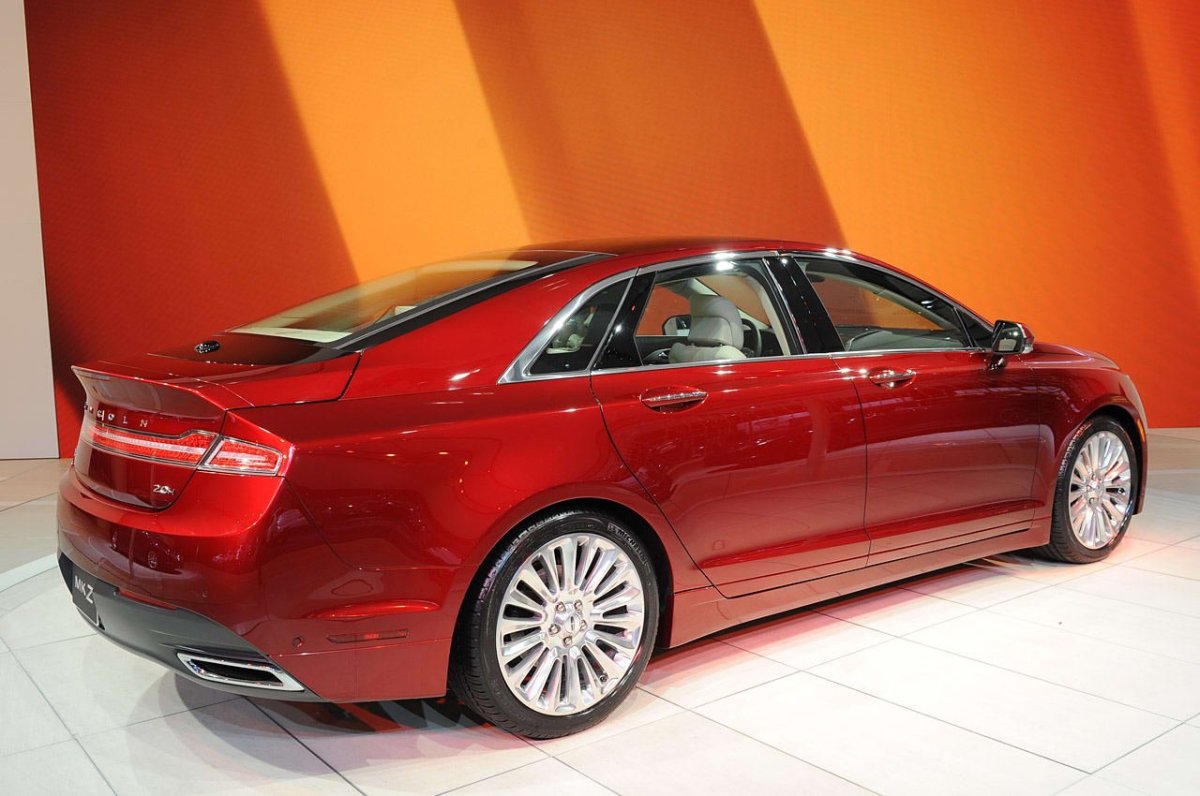 Lincoln MKZ 2013