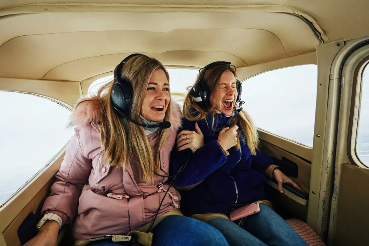 Полет над СПБ на самолете для двоих