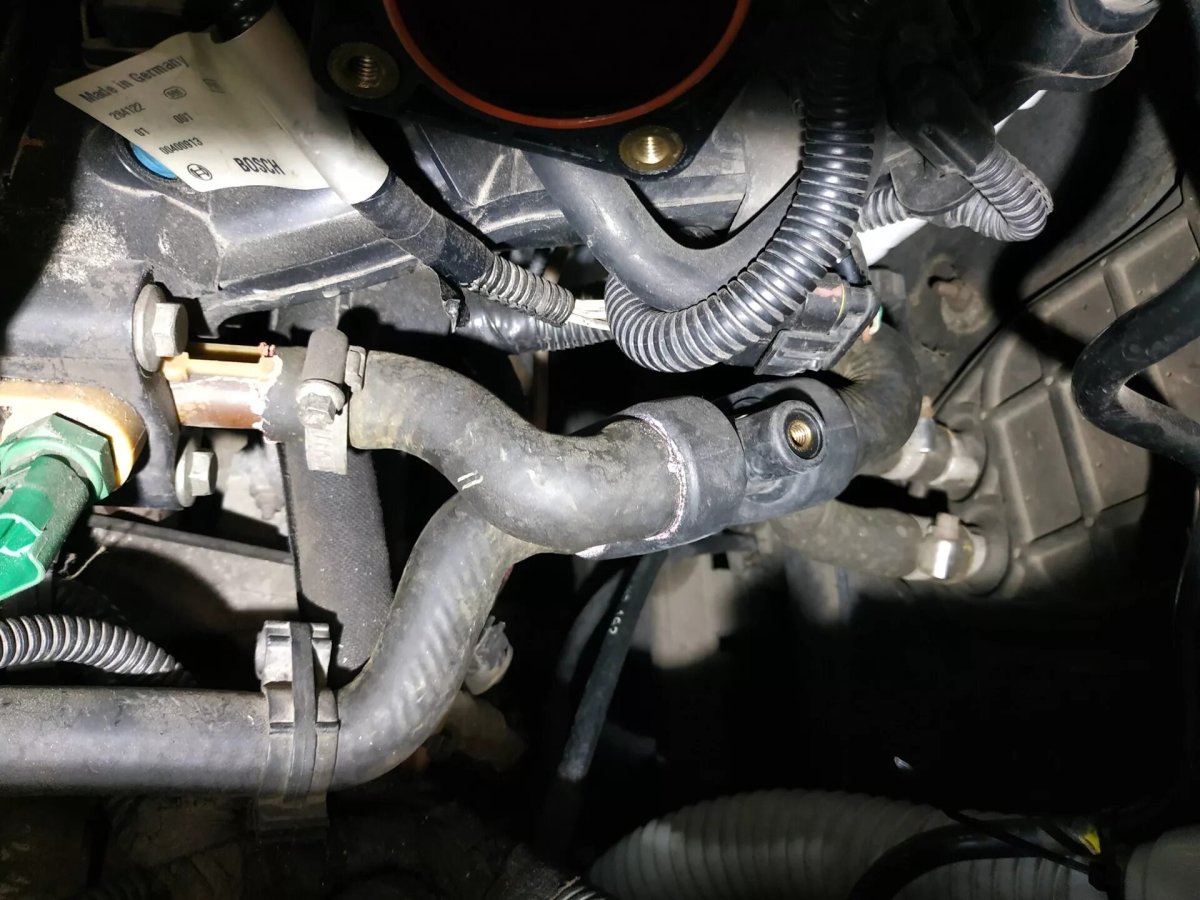 Патрубки печки Фиат Добло 1.4