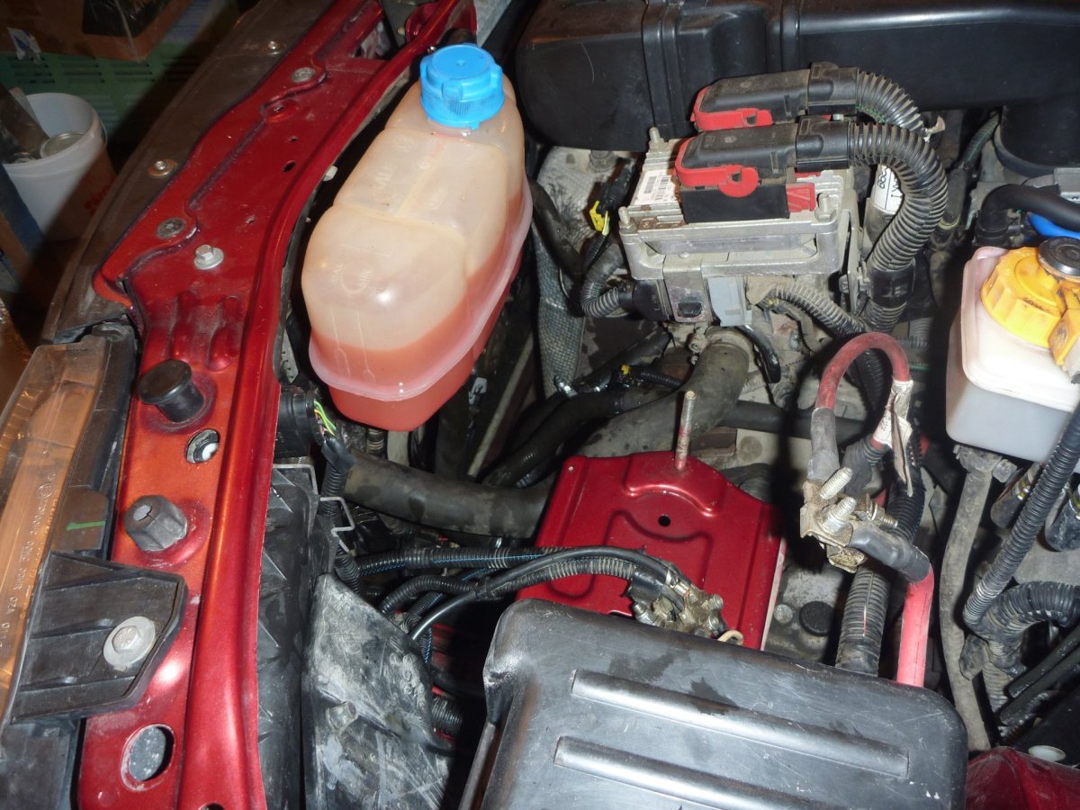 Система охлаждения Фиат Альбеа 1.4 двигатель