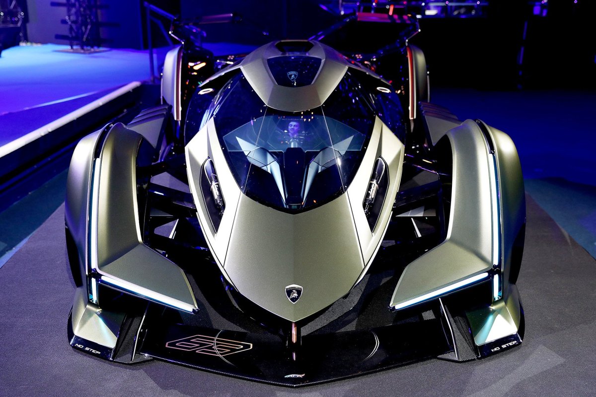 Lamborghini v12 Vision