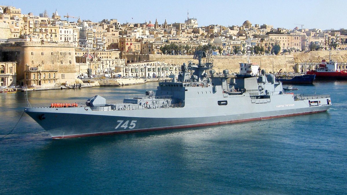 Фрегат ВМФ РФ "Адмирал Григорович"