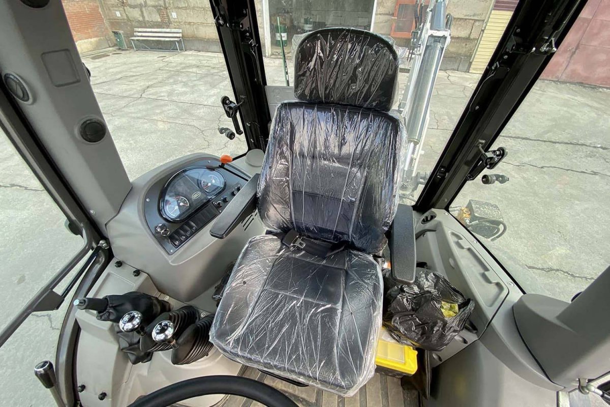 Борус экскаватор погрузчик