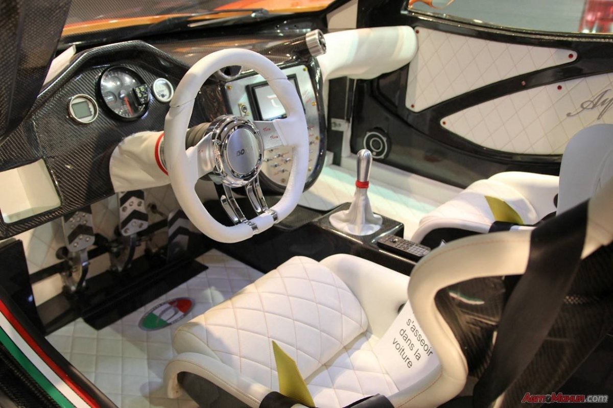 Nuccio Bertone руль