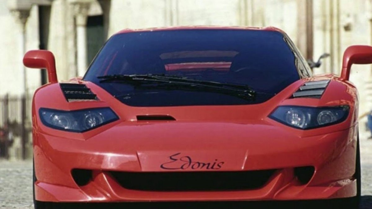 Спорткар Edonis