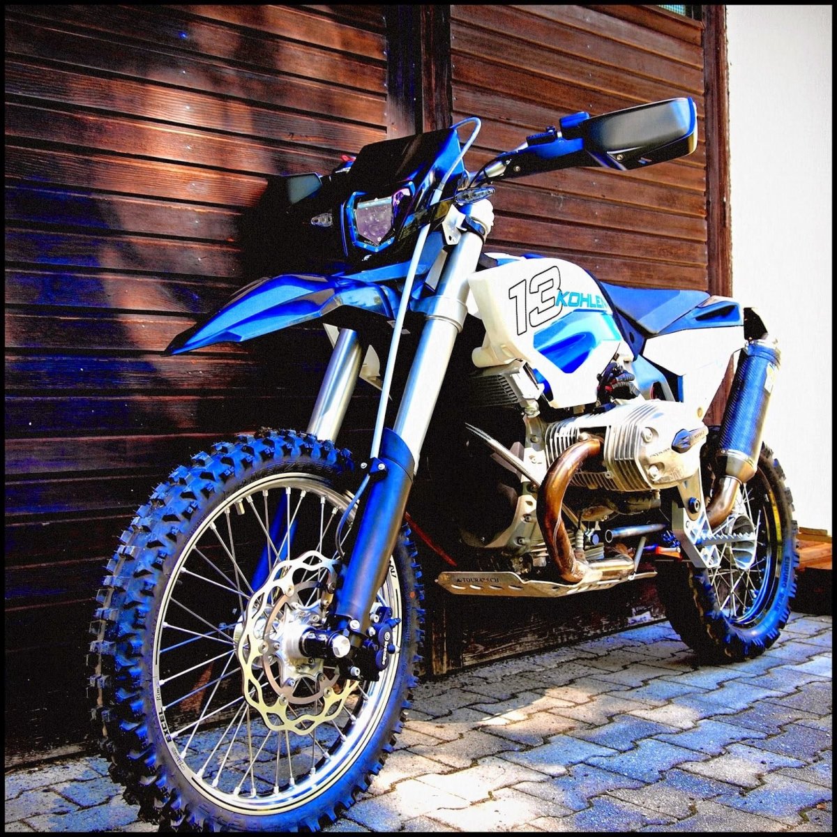 Мотоцикл BMW кроссовый