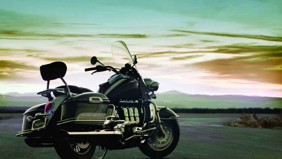 Triumph Rocket 3