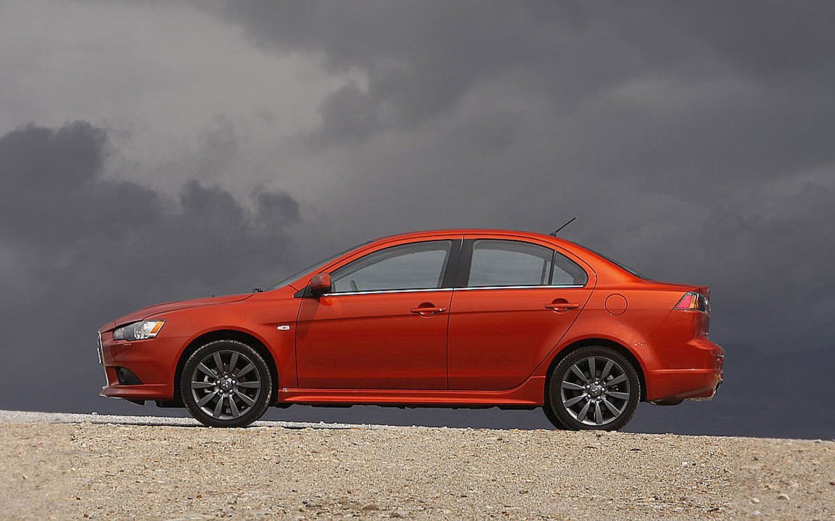 Мицубиси Лансер раллиарт