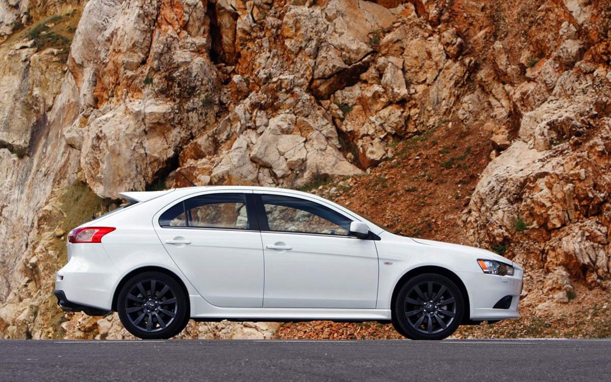 Лансер Спортбэк раллиарт