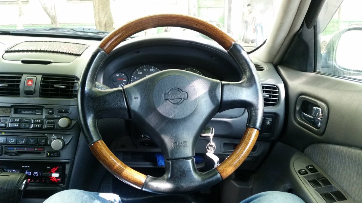 Руль Ниссан Санни 2002