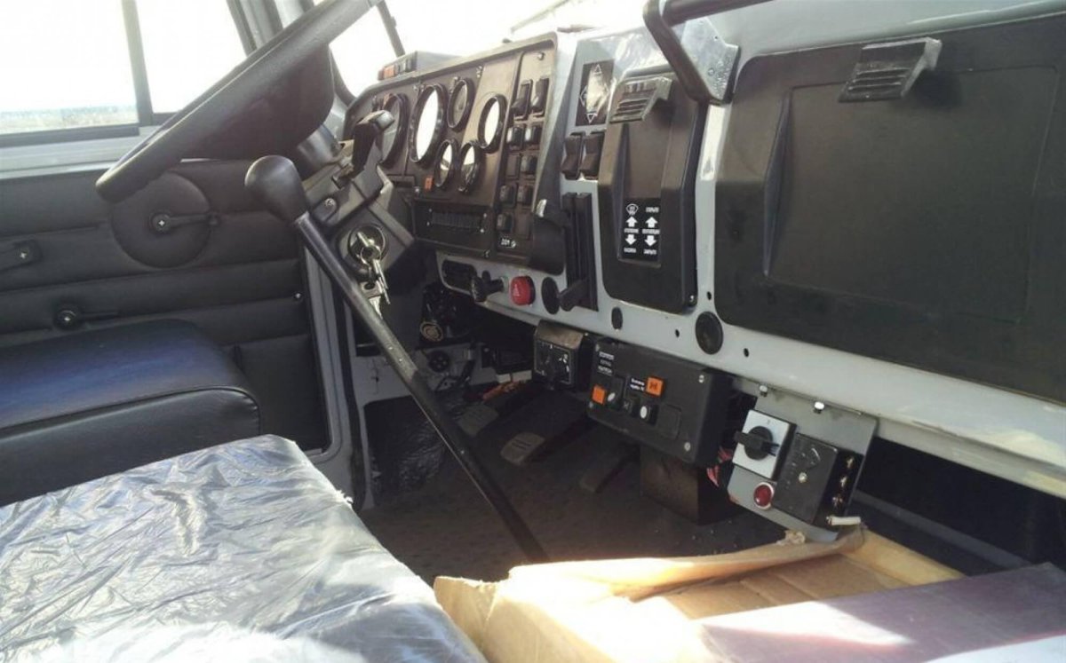 Урал Некст кабина внутри