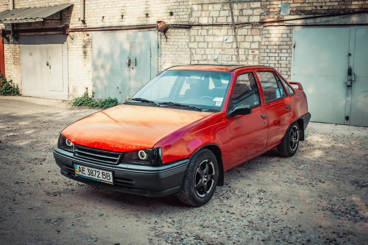 Opel Kadett 1989 и Nexia