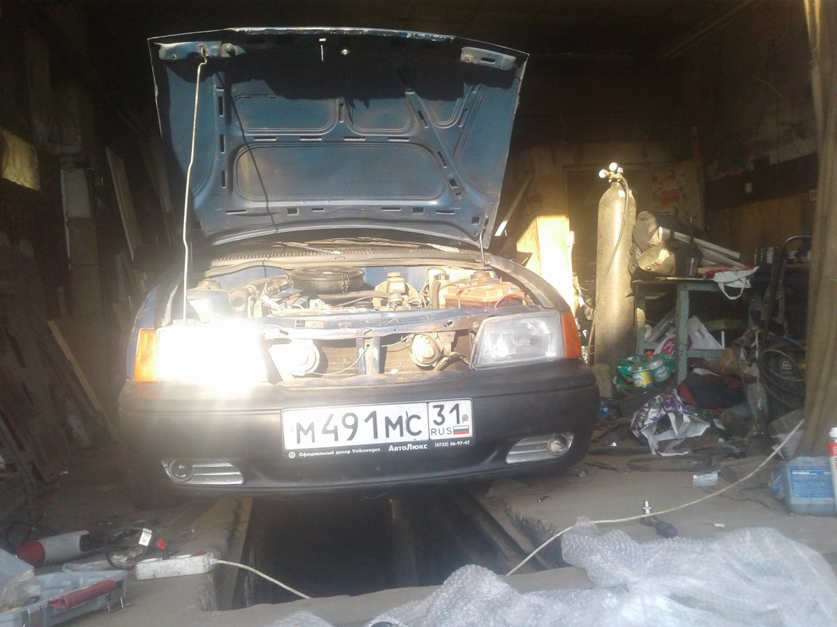 Бампер от Кадетт на нексию