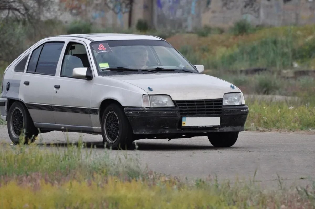 Опель кадет е 1991