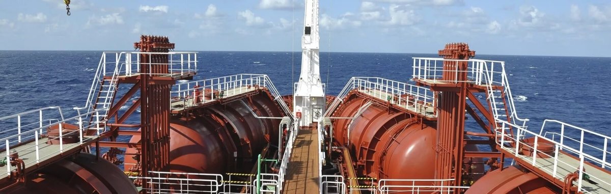 Океанский нефтеналивной танкер