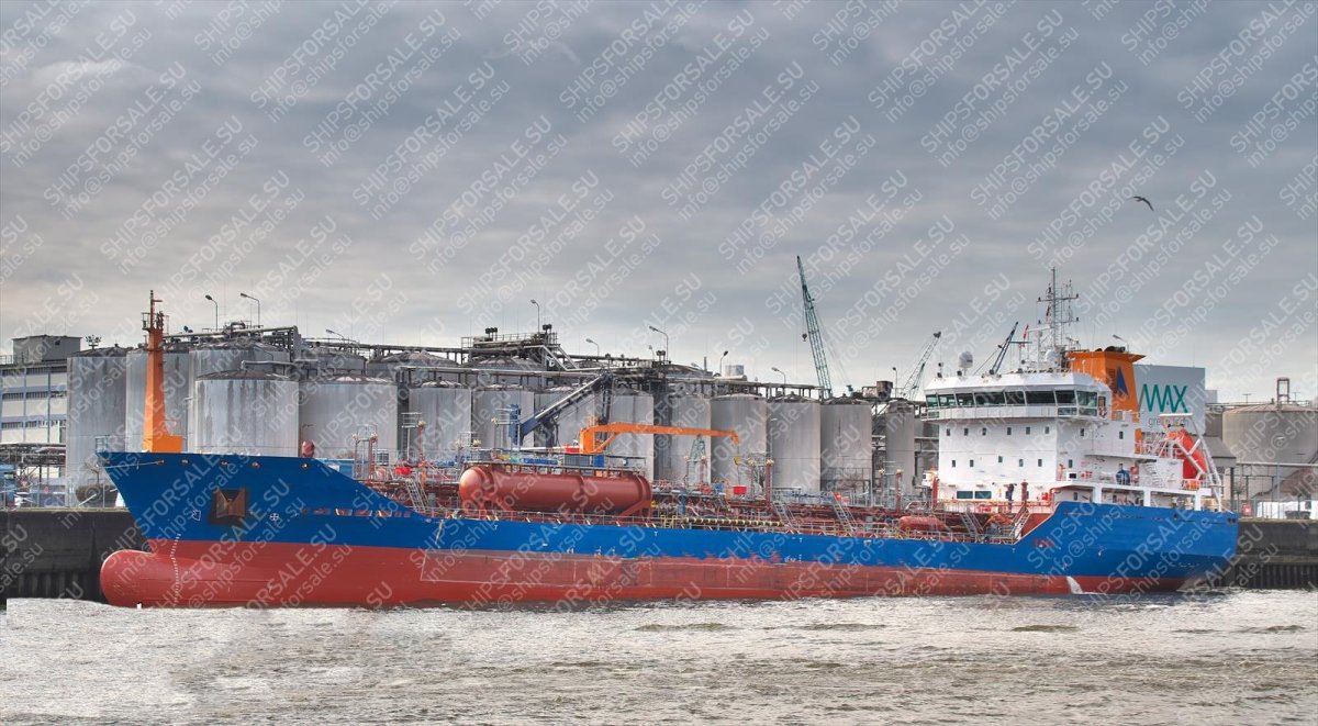 Oil Tanker