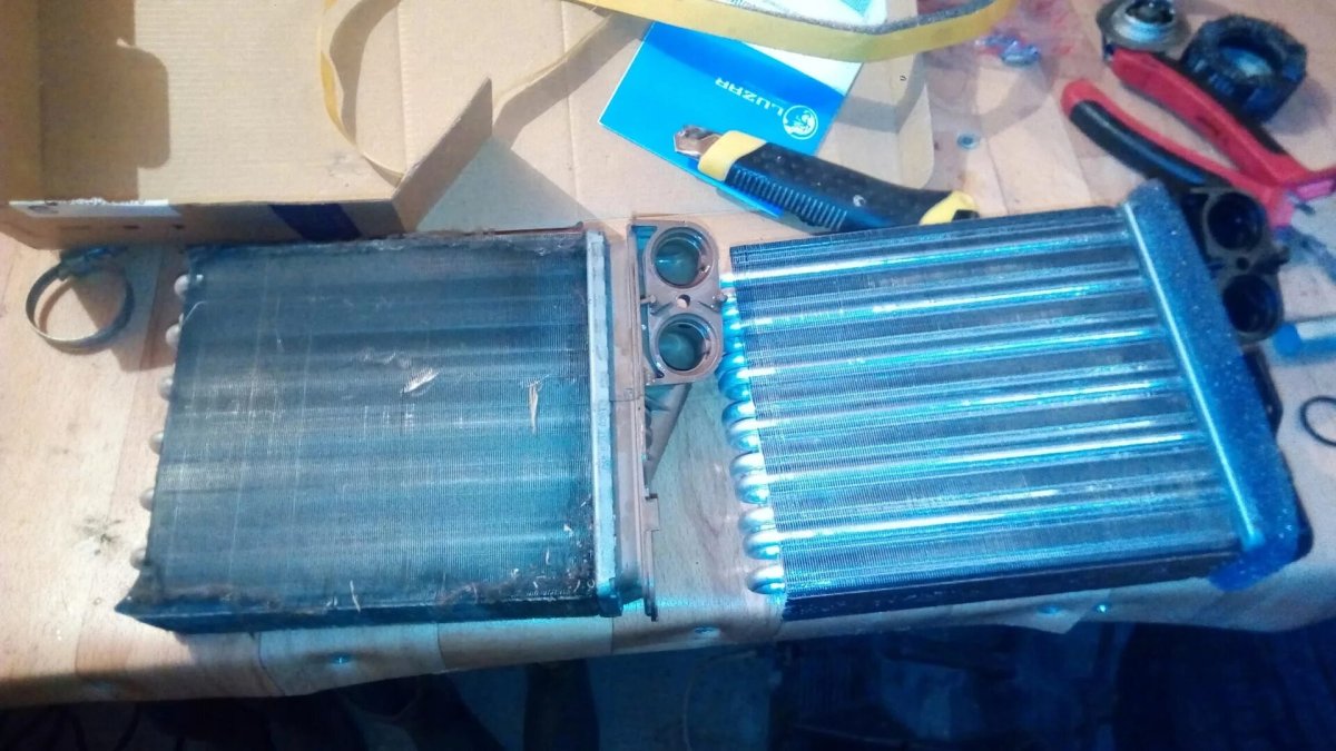 Радиатор печки Рено Логан 1.6