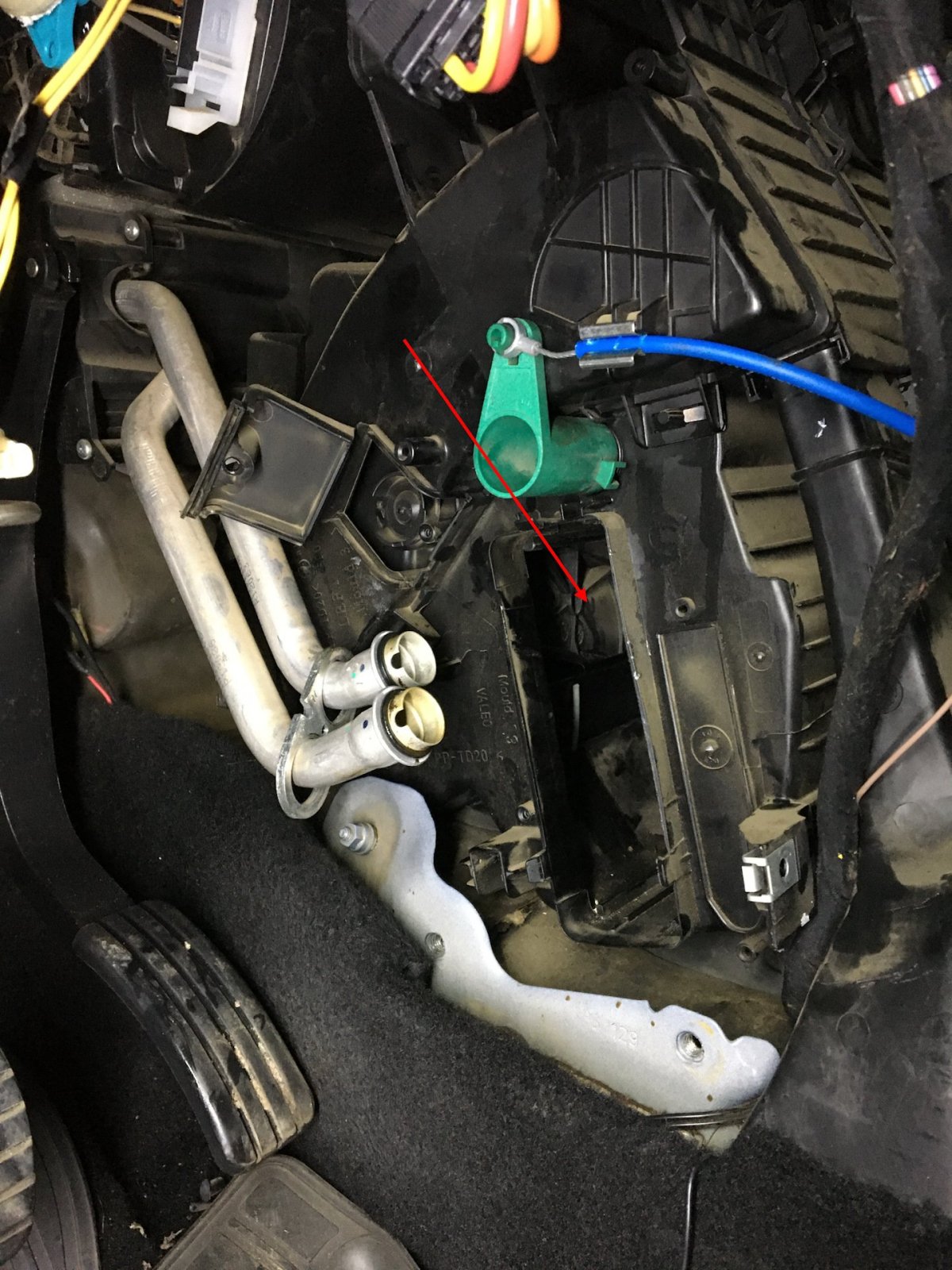 Заслонка отопителя Рено Логан 2