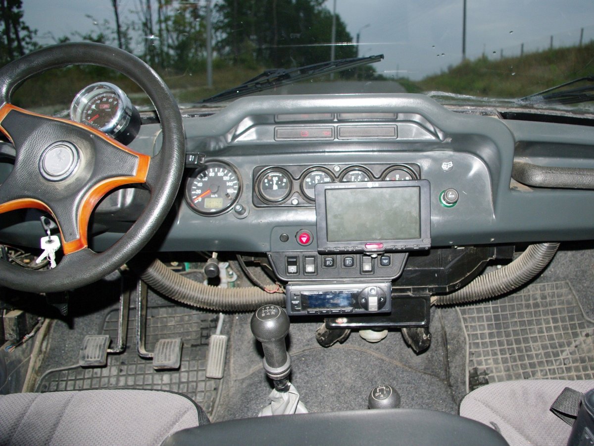 Салон УАЗ-315195 Хантер