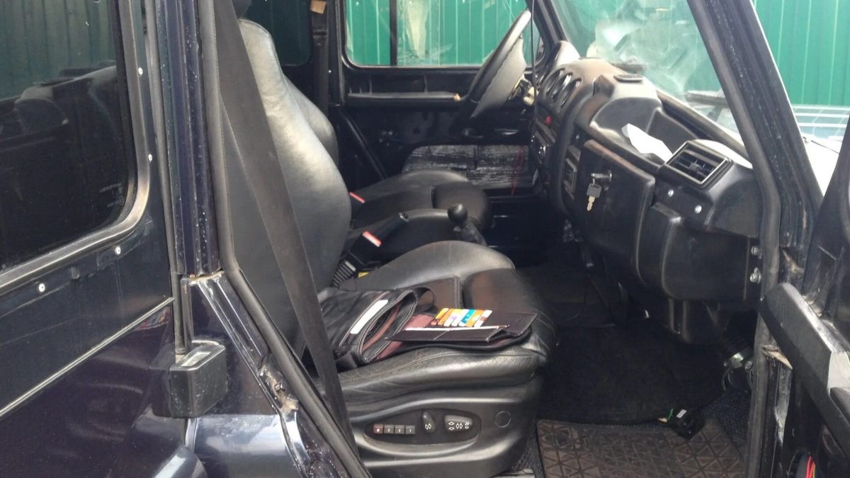 УАЗ Хантер салон от БМВ