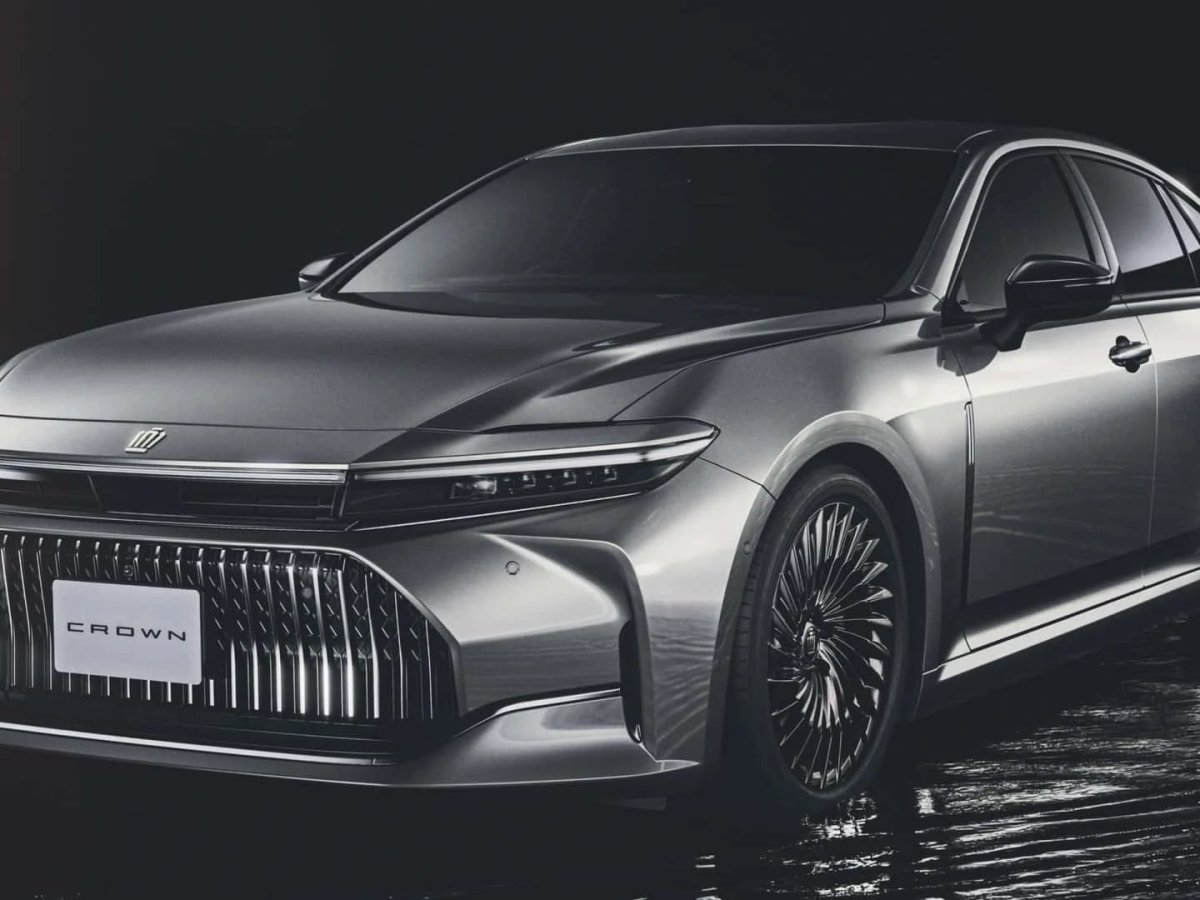 Toyota Crown 2024
