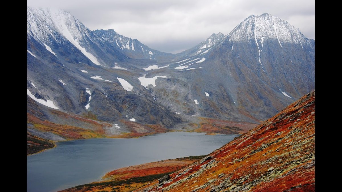 Озеро Хадата Полярный Урал
