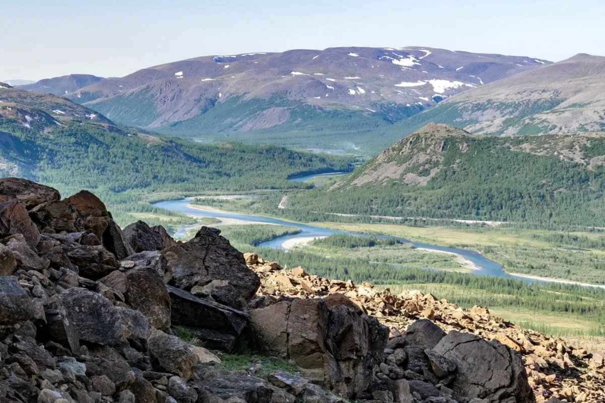 Полярный Урал Долина Собь