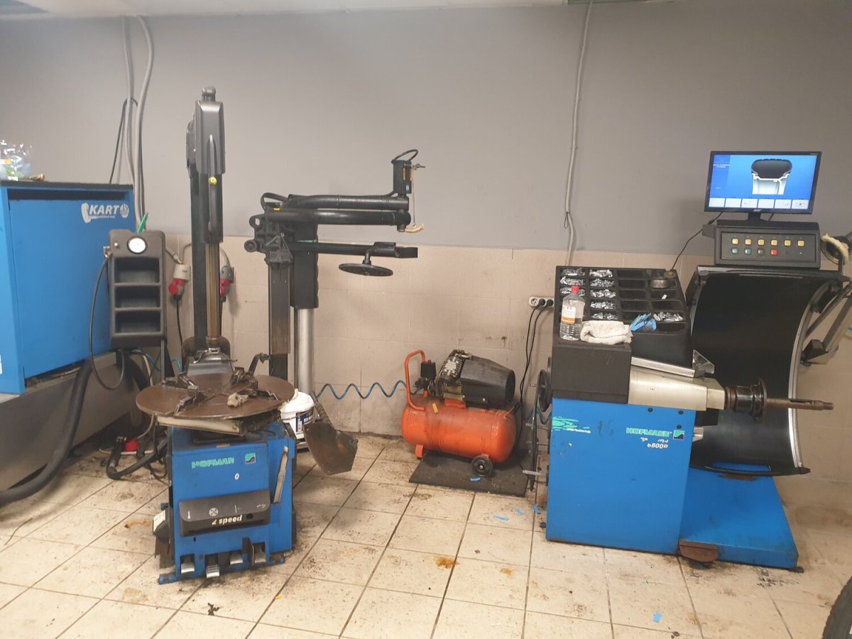 Шиномонтажный станок Германия