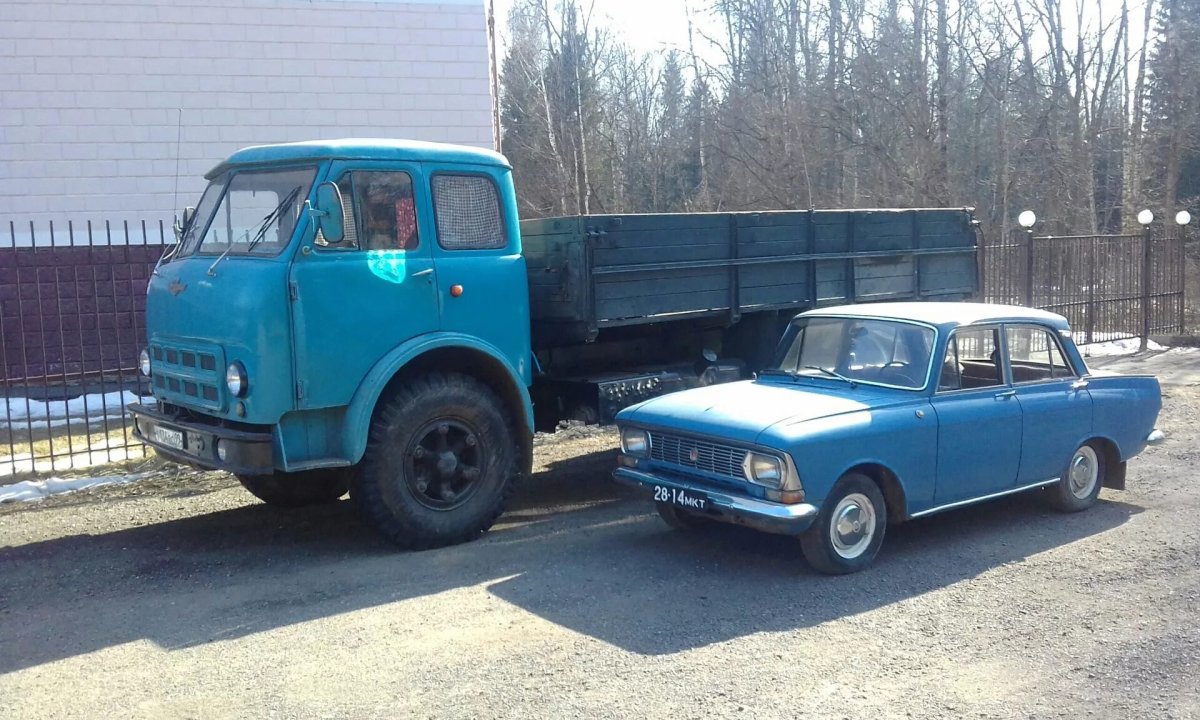 МАЗ 504 бортовой