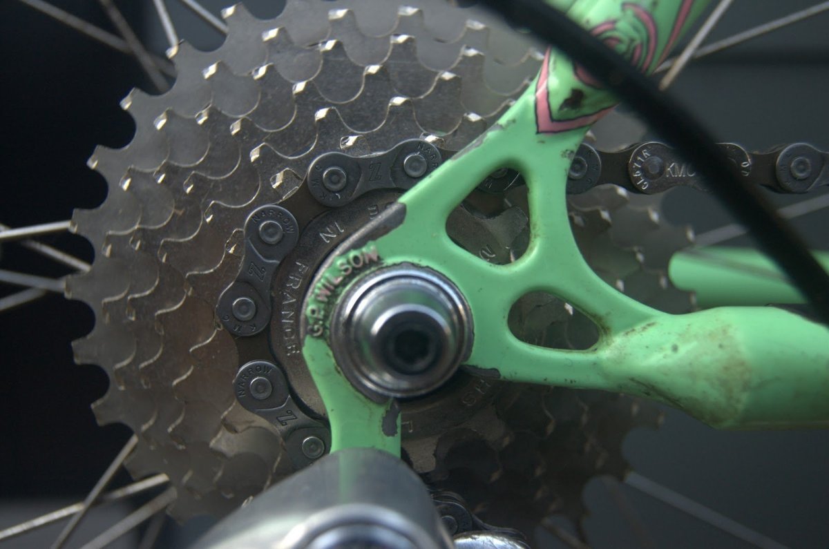 Рама велосипеда задний переключатель