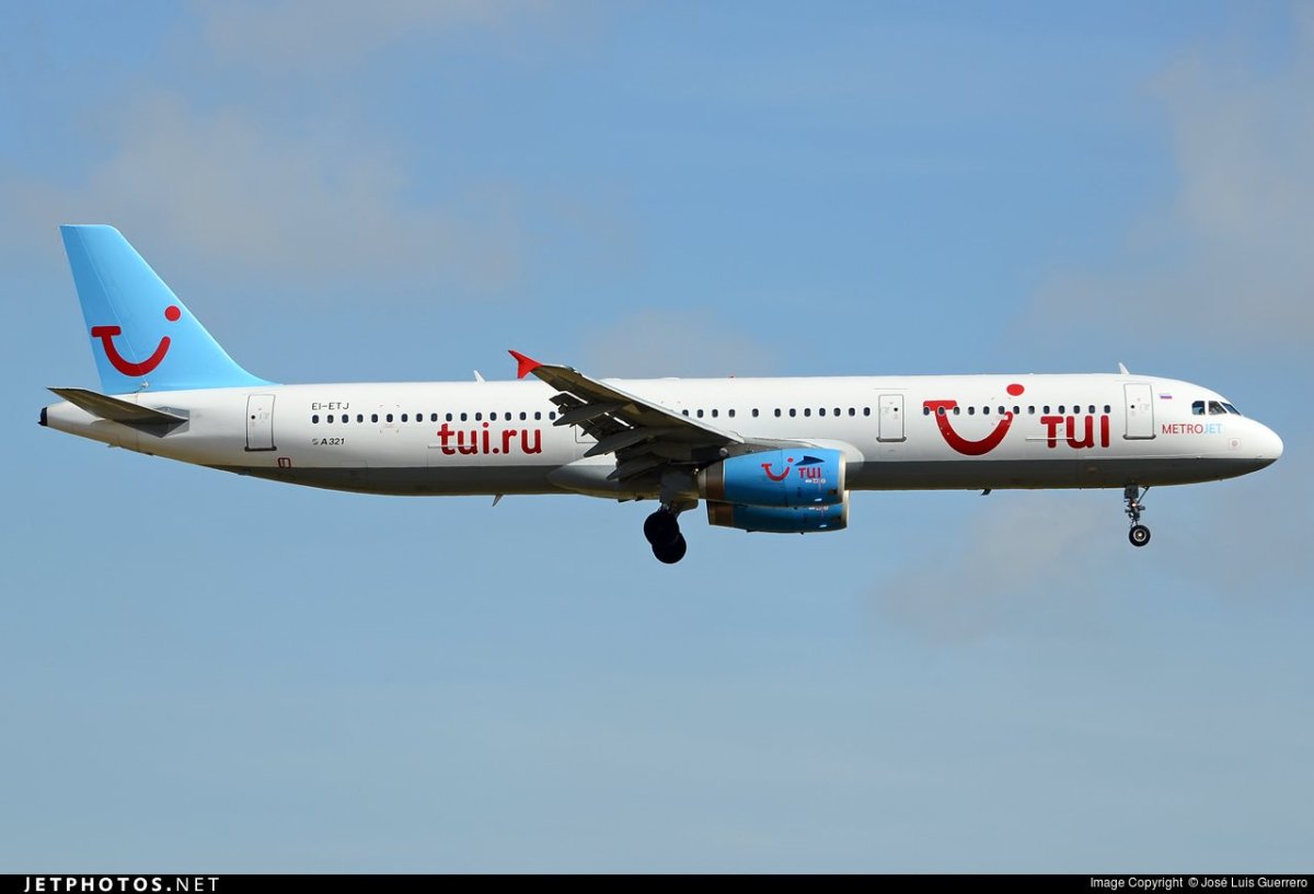 TUI a321