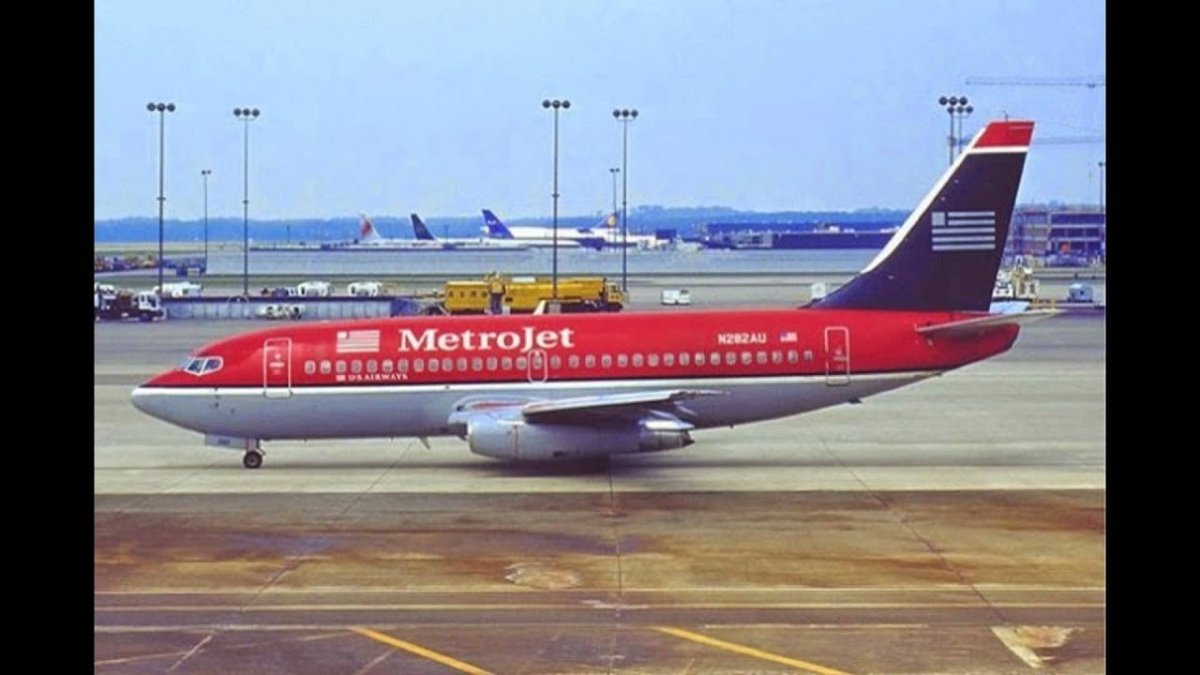 Самолёт Boeing 737-200