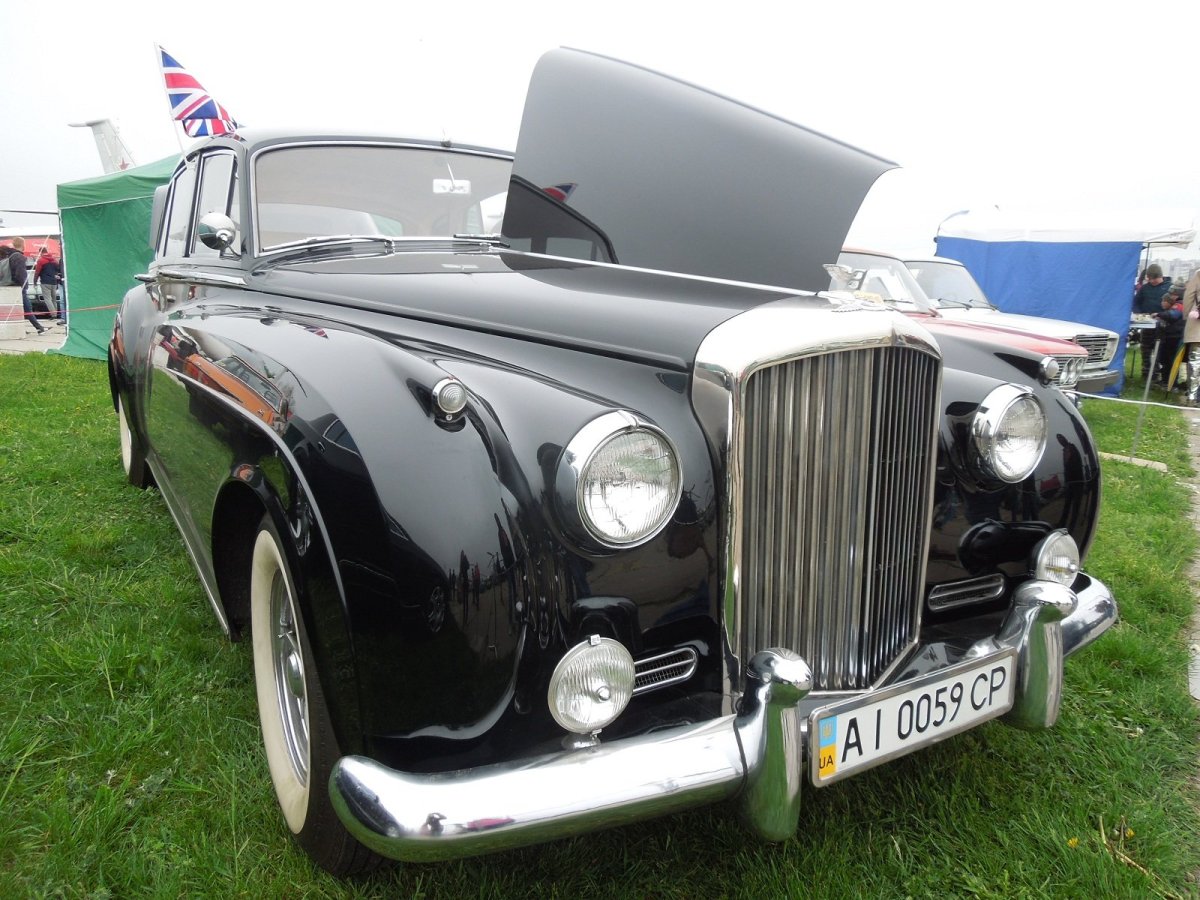 Бентли раритет