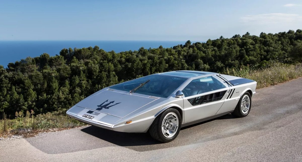 Руль Maserati Boomerang 1971