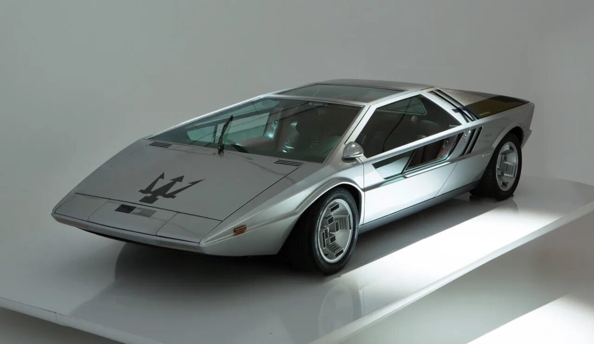 Maserati Boomerang 80х